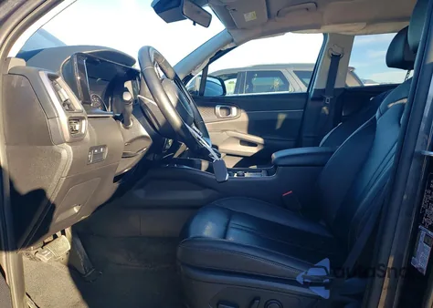 2022 Kia Sorento S z USA, uszkodzony, nr VIN 5XYRL4LC8NG152198